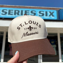 Load image into Gallery viewer, St. Louis Missouri Embroidered Structured Snapback Hat
