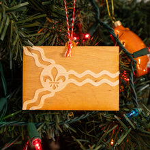 Load image into Gallery viewer, St. Louis Flag Wooden Ornament
